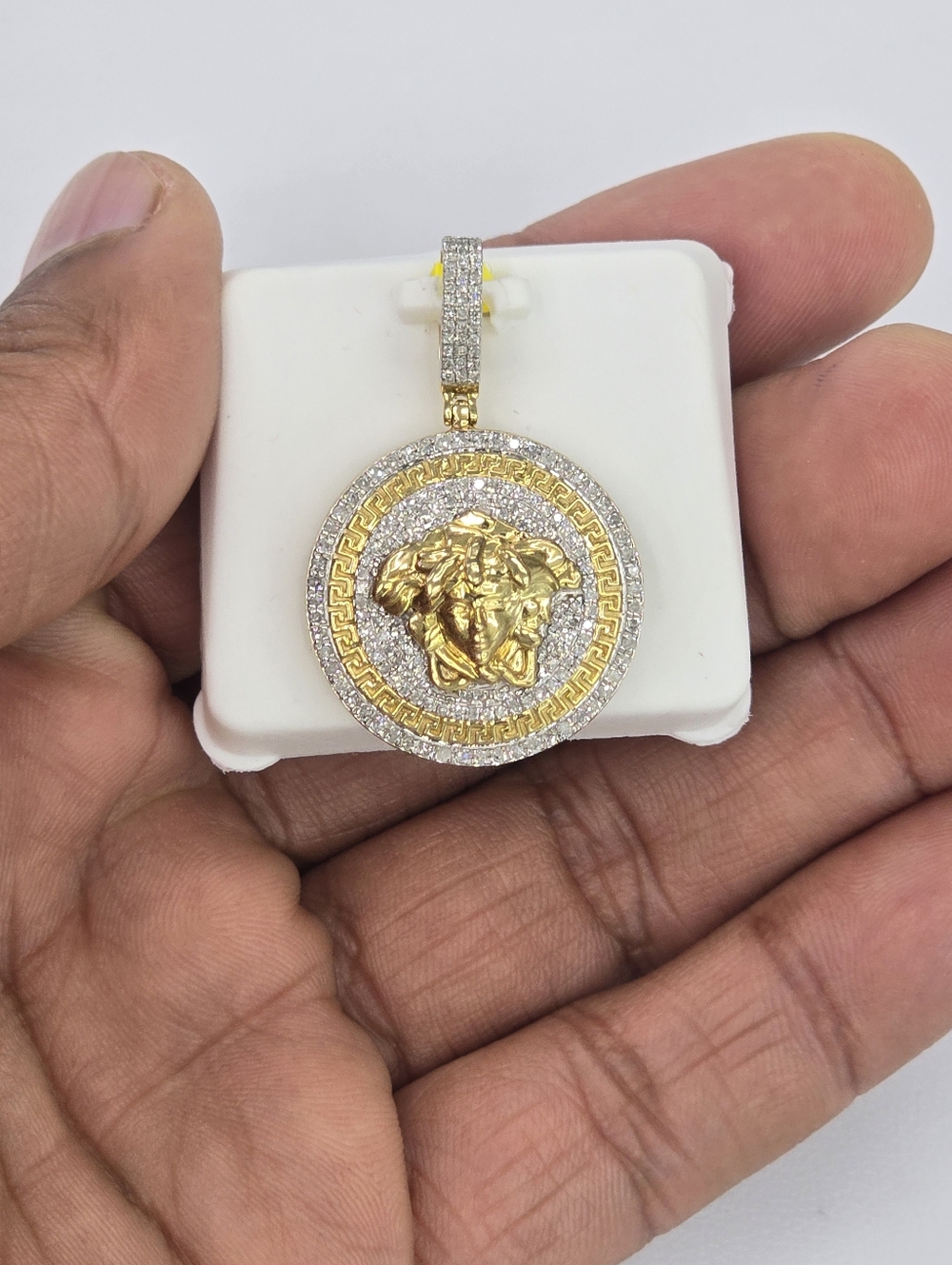 Real Diamond 10kt Gold Madusa Pendant